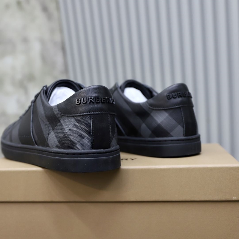 Burberry Sneakers